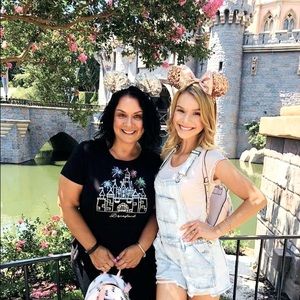 Meet your Posher, Tonya